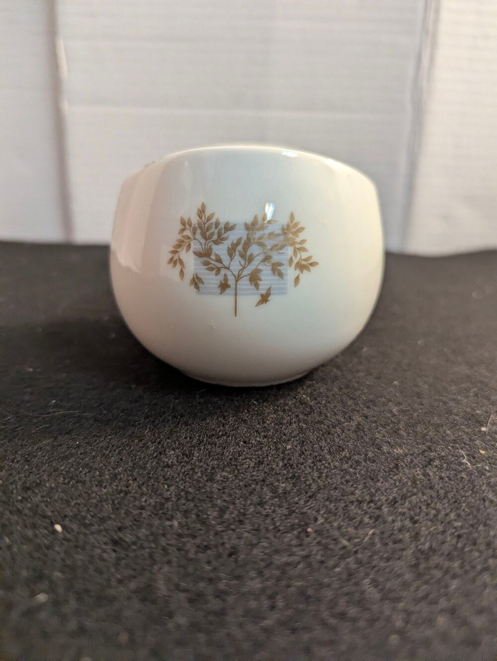 Vintage Thomas Bavaria Germany Porcelain Gold open Sugar Bowl Skeleton leaf
